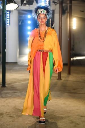 ファイブノット 2019年春夏コレクション - キューバの風を受けて、暖かな街が映し出す景色