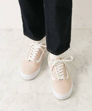 VANSの定番スニーカー「OLD SKOOL」ヌメ革を採用したアーバンリサーチ限定レディースモデル