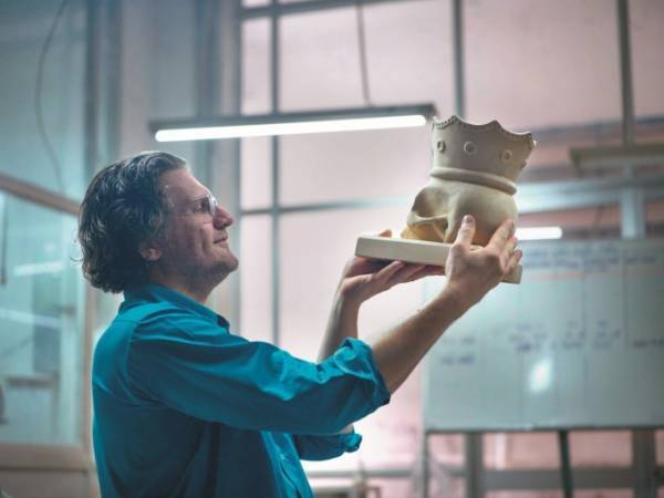 イケア「フォーレモール」ガラス・陶芸作家とコラボ、きのこ＆バナナの花瓶やドクロの鉢カバーなど