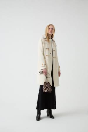 アーバンリサーチロッソ×グローバーオールの2WAYダッフルコート、生地から別注したキャメルカラー