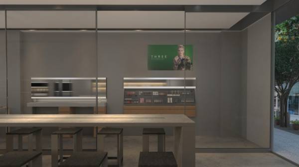 スリーのメンズ&ウィメンズ向け新コンセプトショップが丸の内に、プロによるメイクやネイル&ヘアアレンジ