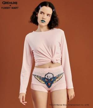 ヤミーマートが「グレムリン」とコラボ - “ギズモ”柄パジャマやもこもこパンツ