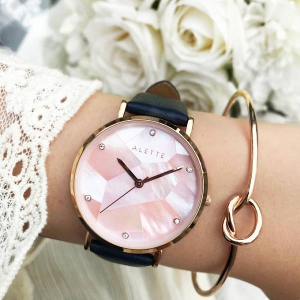 ジュエリーウォッチブランド「アレットブラン」の新作、マザーオブパール輝く4つのカラー