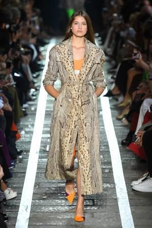 ブルマリン 2019年春夏コレクション - アンバランスな世界で見つけ出す安定感