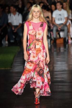 MSGM 2019年春夏コレクション - ビビットカラーが飛び交い、新しい季節を告げる