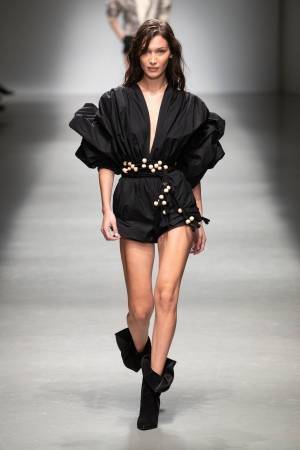 フィロソフィ ディ ロレンツォ セラフィニ 2019年春夏コレクション - 爽やかな季節の幕開け