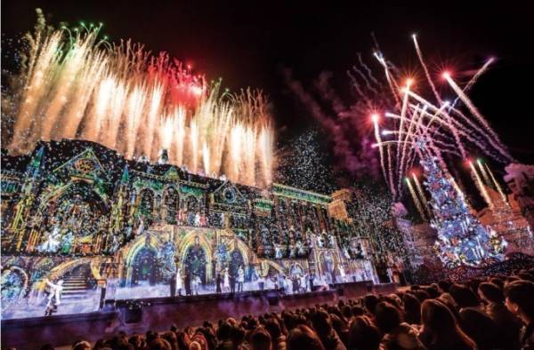 USJ「ユニバーサル・ワンダー・クリスマス」ライブショー“天使のくれた奇跡”が今年でラストに