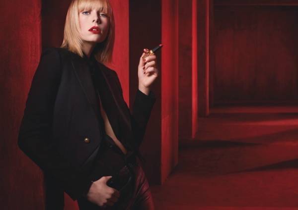 イヴ・サンローランの新作リップ「ルージュ ピュールクチュール ザ スリム」濃密マットな仕上がり