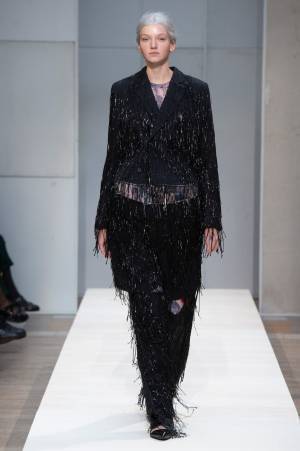 コム デ ギャルソン 2019年春夏コレクション - 川久保玲が考える「静かなコレクション」