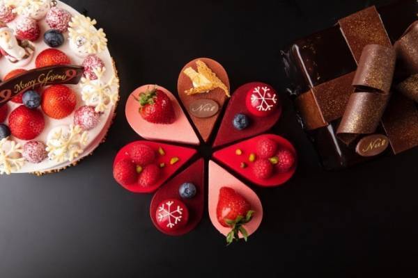 ヒルトン東京お台場のクリスマスケーキ、シェアできる"花型"や"ギフト型"チョコケーキなど