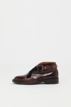 エンダースキーマ、レザー経年変化の展示イベント開催、新品のシューズや小物の販売も