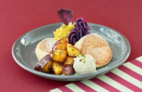 奇跡のパンケーキ「フリッパーズ」より、3種の“スイートポテト”使用した限定メニュー登場