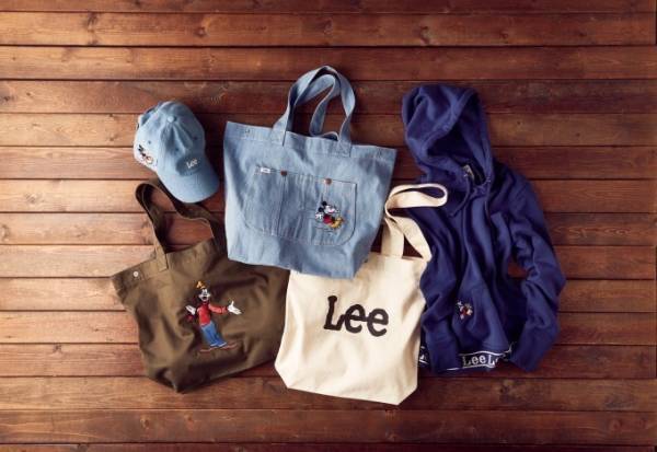 ディズニーストアとLeeの共同企画商品、ミッキーマウスを描いたパーカー＆グーフィー刺繍のトートバッグ