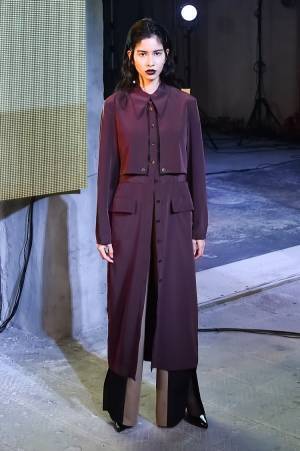 ラウタシー 2019年春夏コレクション、日常の光と音に溶け込むリアルな洋服