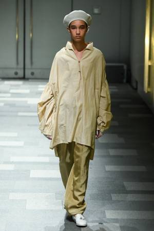 ウィーウィル 2019年春夏コレクション - ある画家の一生に寄り添う衣服とは