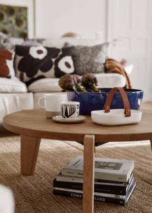 マリメッコの新作ホームコレクション - 北極キツネ＆“チーズかび”模様のマグカップやクッションカバー