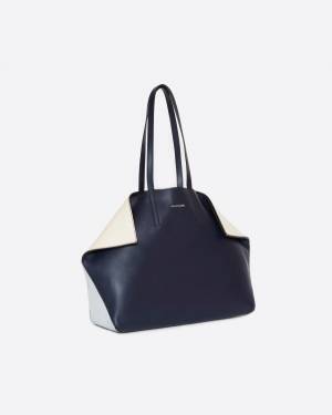 アレキサンダー・マックイーンより蝶々の羽のような「バタフライトートバッグ」うめだ阪急限定色