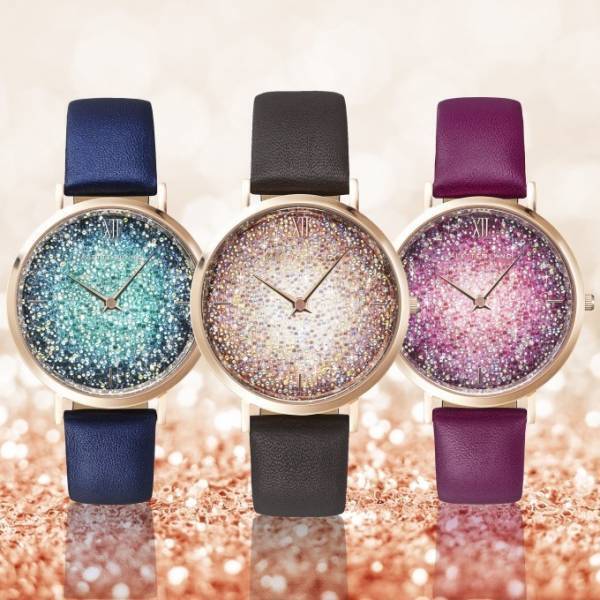 アレットブラン「ムーンフラワー」新色ウォッチ、イルミネーションのようなクリスタルの輝き