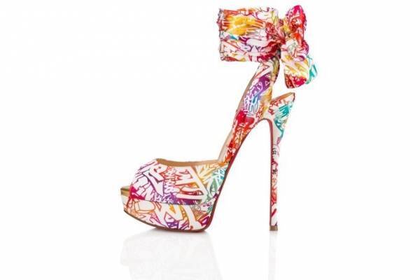 クリスチャン ルブタン19年春夏「ルビグラフ」グラフィック柄のメンズ＆ウィメンズ新シューズ＆バッグ