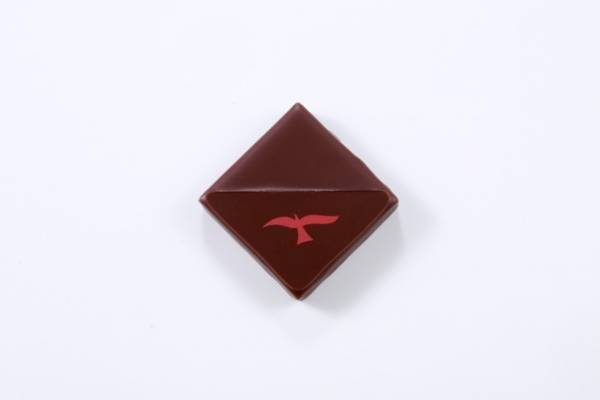 ジャン=ポール・エヴァンのクリスマス限定スイーツ、"オーナメント"輝くガトーショコラなど