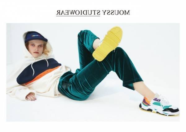 マウジースタジオウェア初のスニーカー、ボリュームソールのレースアップ＆ベルクロ