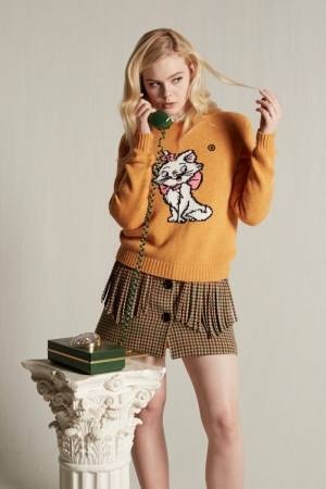 ミュウミュウ、ディズニー『おしゃれキャット』のマリーなど“子猫”を主役にしたニットウェア発売