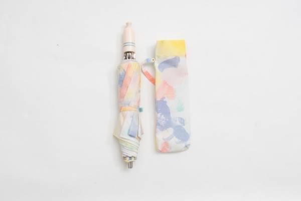 コシラエルの19年春夏新作傘「シークエンス」繊細な花柄＆人形柄の晴雨兼用傘など