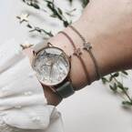 オリビア・バートンの新作腕時計「スノーグローブ」雪山＆動物モチーフの文字盤にスワロフスキーが輝く