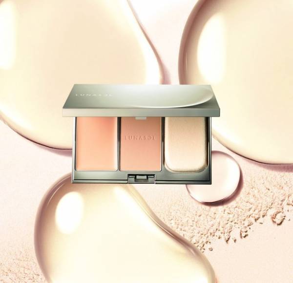 ルナソルの新ファンデーション「グロウイングヴェールフィニッシュ」オイル＋パウダーの重ね付けでツヤ肌に