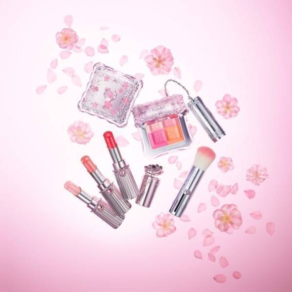 ジルスチュアート　ビューティ“桜”モチーフの春コスメ、満開の桜のように色付くリップ＆チークカラー
