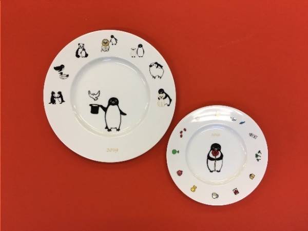 Suicaのペンギン作家によるペンギングッズ - 九谷焼皿 や今治刺繍タオルなど伊勢丹新宿で発売