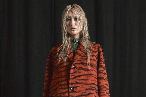 ジョン ローレンス サリバン限定ストアが京都藤井大丸に、ウィメンズ19年秋冬やベーシックなデニム