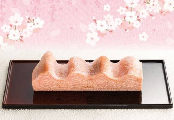 ねんりん家より春限定「桜の国のマウントバーム」桜の葉シロップ香るバームクーヘンの山々