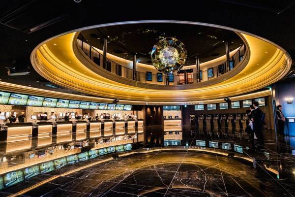 「グランドシネマサンシャイン」キュープラザ池袋に誕生、最新鋭シアターを備える都内最大級シネコン