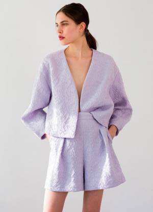 ユナイテッドアローズから、“フェミニンモード”なウィメンズの新レーベル「イウエン マトフ」デビュー