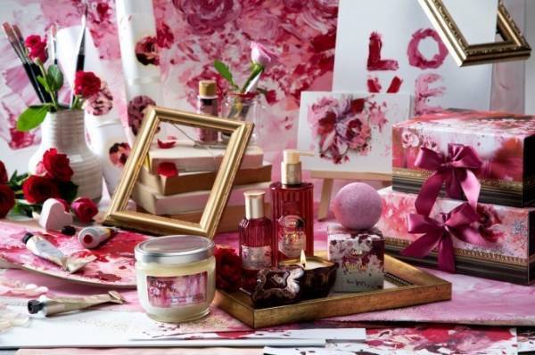 SABON「ローズスプラッシュコレクション」ローズ香るボディスクラブやボディ磨きコフレ