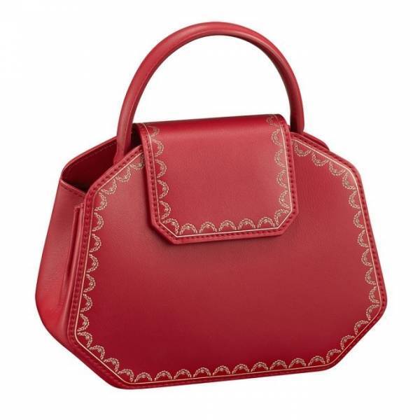 カルティエの新バッグ「ガーランド ドゥ カルティエ」ジュエリーボックスが着想の8角形レザーバッグ