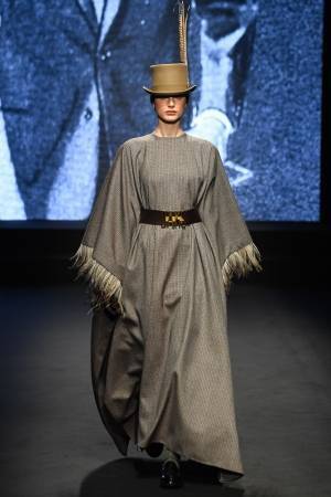 ダックス 2019-20年秋冬ウィメンズコレクション - クラシカルなレディスタイルに見る英国の趣