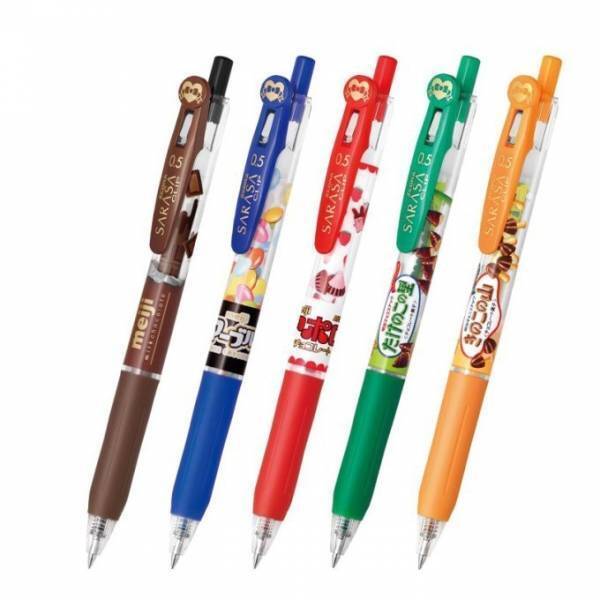 マーブルチョコレートやきのこの山がボールペンに！「サラサクリップ 明治」限定発売