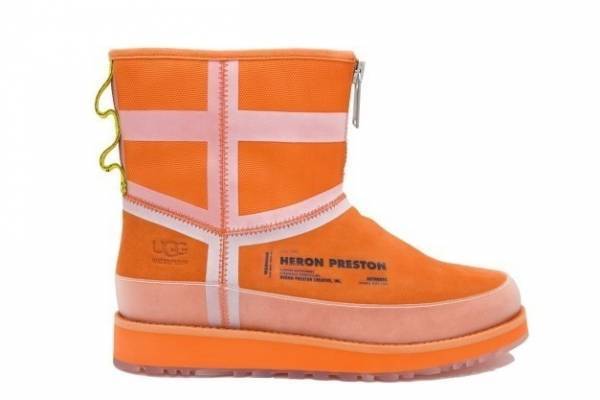 ヘロン プレストン×UGGのブーツ - ナイロンアッパー×半透明ラバーソール、イエロープルタブも