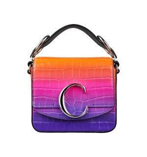 クロエ新アイコン「クロエ C」のミニバッグ"C金具"がポイント、銀座＆新宿に限定ストアも