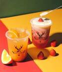 ジ アレイの新ドリンク「ストロベリー ルル」苺スムージーにとろーりチーズクリームをトッピング