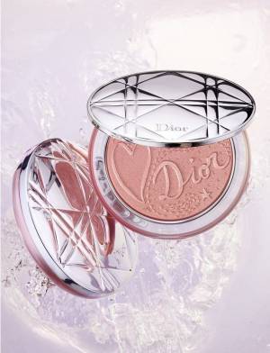 ディオール“ピンク”が主役の新コスメ、人気No.1「リップ マキシマイザー」にパール入り限定色