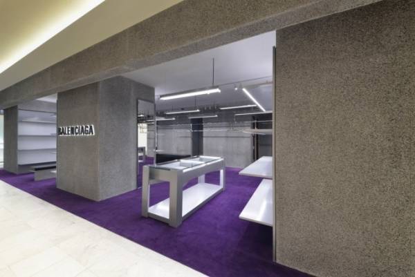 バレンシアガ、新店舗を丸井今井札幌店にオープン - 北海道初メンズ&ウィメンズ両方展開
