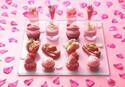 コンラッド東京「桜バニティピンク・アフタヌーンティー」桜色ムースタルト＆苺マカロンなど