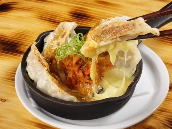 あべのハルカス近鉄本店「餃子マーケット」関西初開催、全国ご当地餃子を実演販売