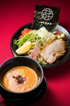 ラーメン屋「海老鶏麺蔵 難波本店」オープン、甘えびを殻ごと使用した“濃厚ドロつけ麺”など