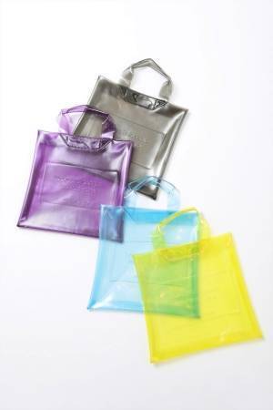 ビューティフルピープルのカラフルPVCバッグ - すりガラスのようなトート＆クラッチ