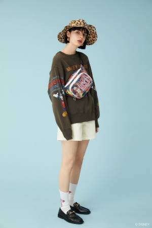 マウジーのディズニーコレクション19年春、サーフィンするミッキーマウスTシャツや刺繍シャツなど