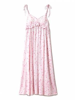 ジェラート ピケ“桜”モチーフの限定アイテム、花びらを散りばめたキャミソ―ルドレスなど